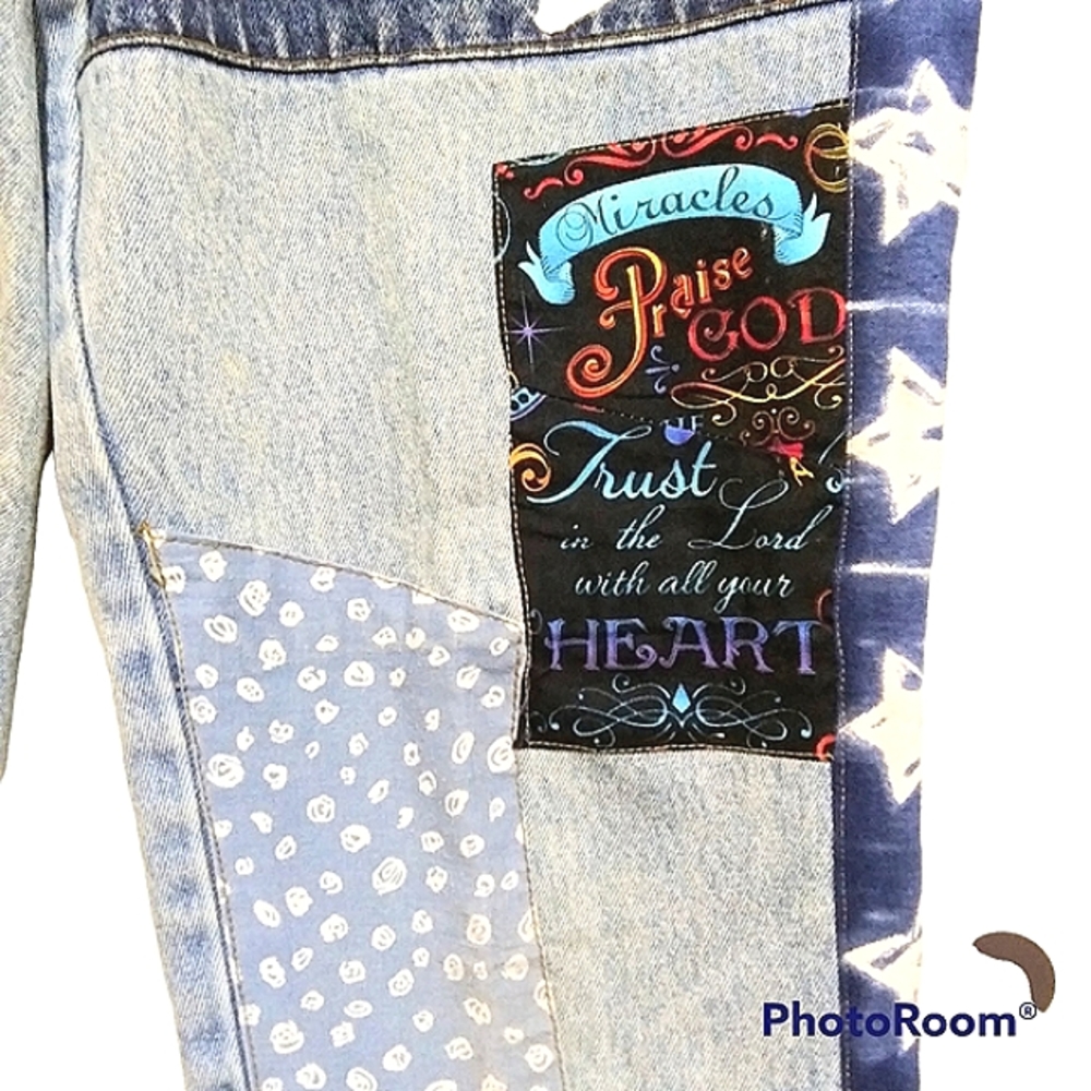 VINTAGE MODA INTL PATCHWORK HIGH RISE TAPERED JEANS - Picture 9 of 13